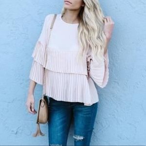 VICI Cleo pleated top